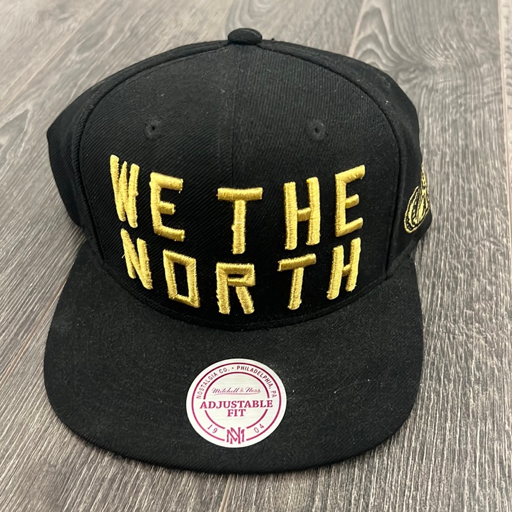 Mitchell & Ness Raptors We The North SnapBack